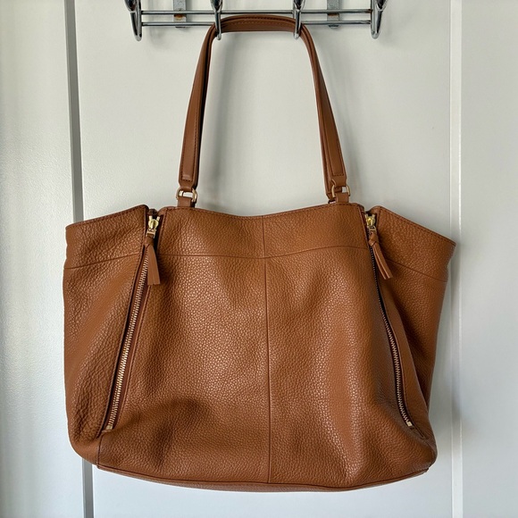 Tory Burch Ivy Leather Tote Bag - Picture 2 of 8